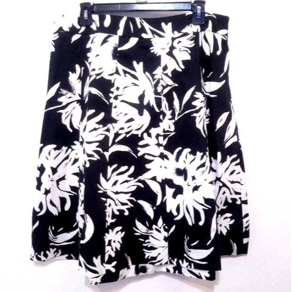 Lane Bryant Women's Black and White Floral Midi A Line Skirt Plus Size 14